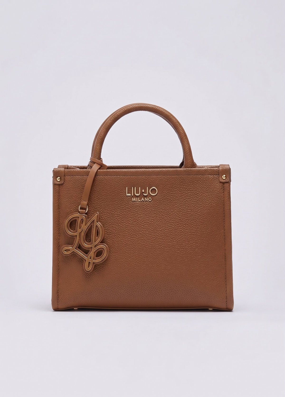 006186.SUEDE_1.jpg
